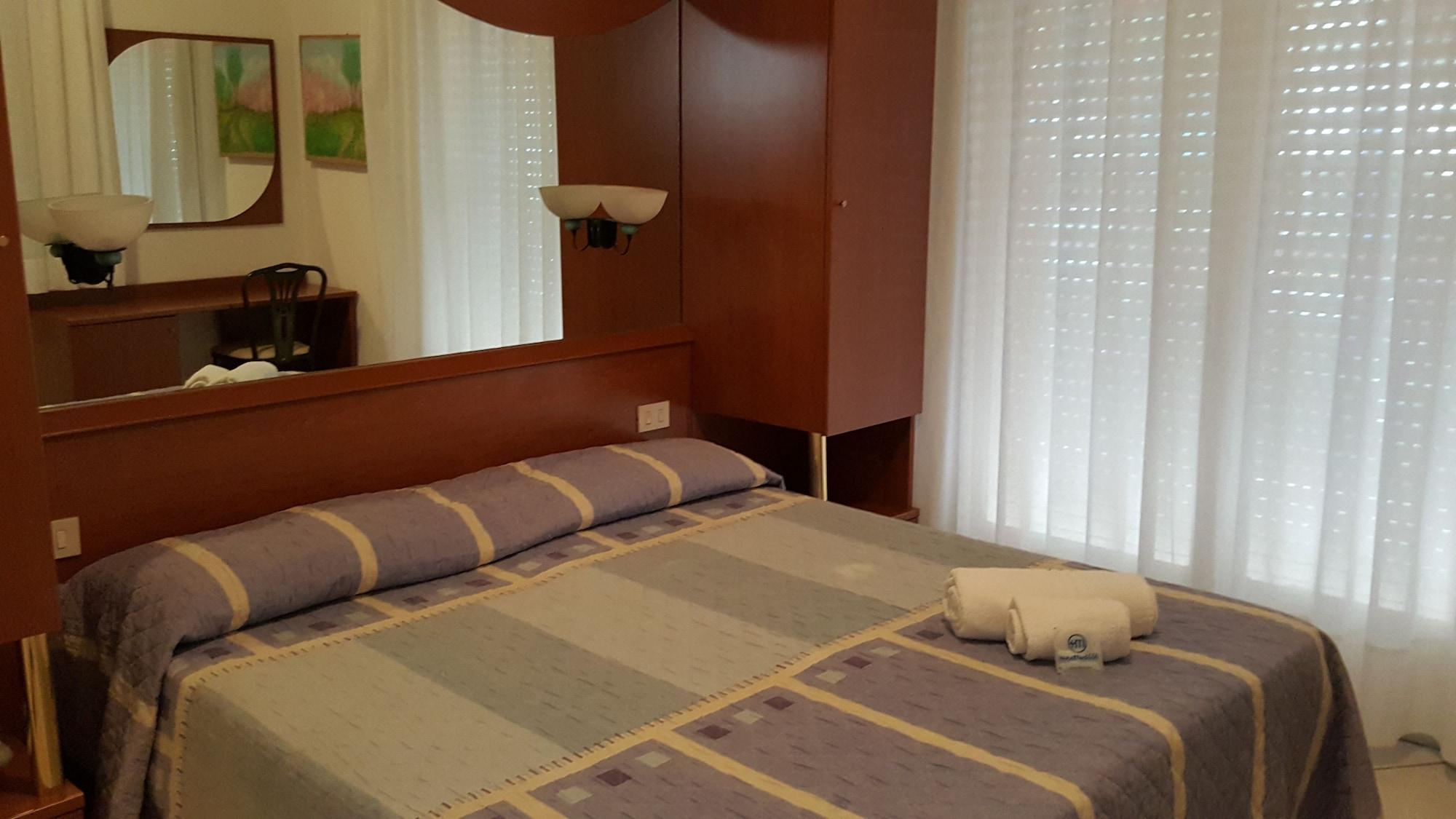Hotel Madison Lido di Jesolo Kültér fotó