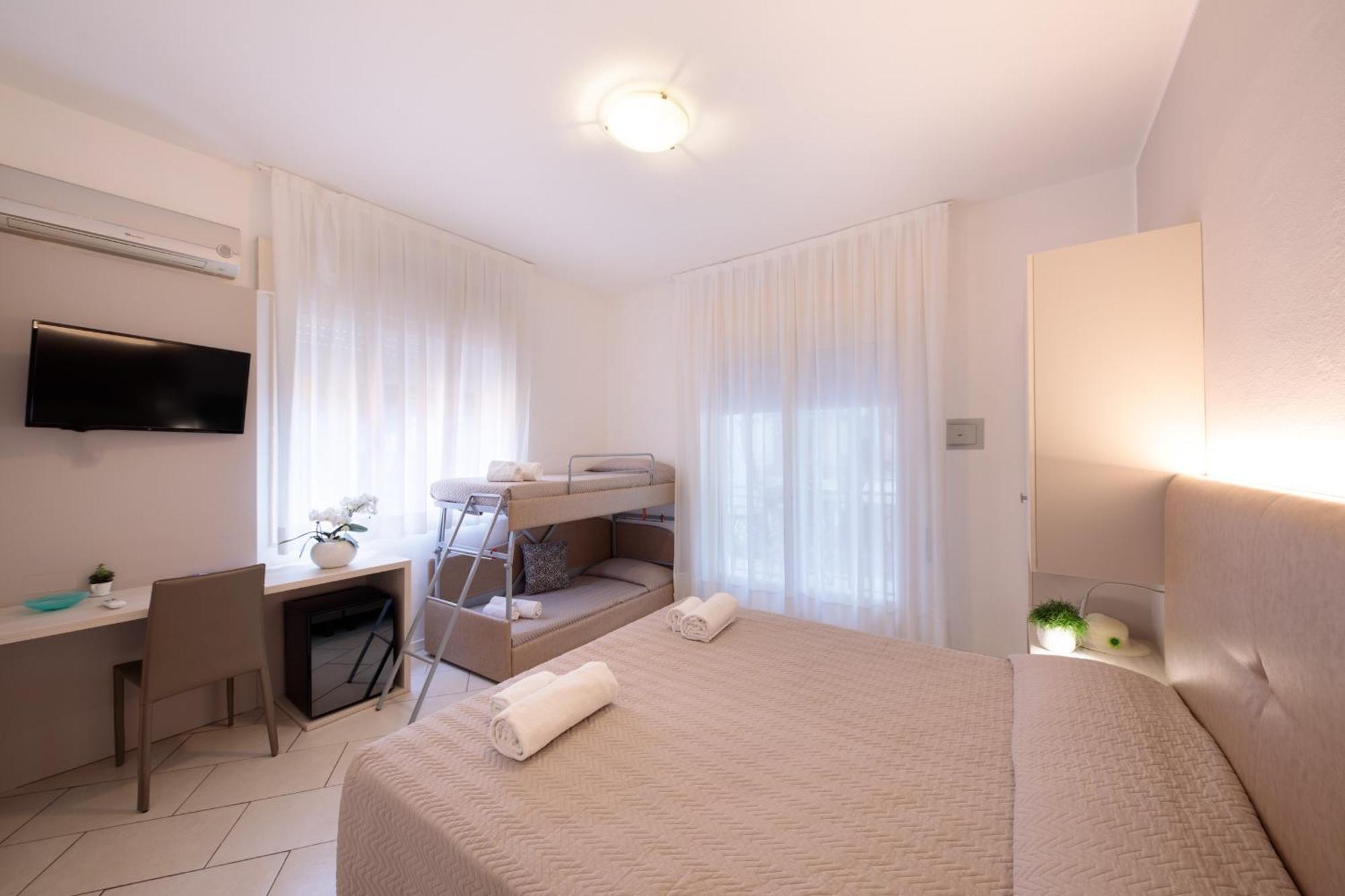 Hotel Madison Lido di Jesolo Kültér fotó